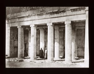 阿努比斯教堂的正面，Deir El-Bahri的大寺（灯笼幻灯片） 作者 美国摄影师